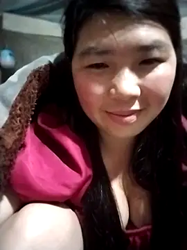 Snapshot of quynhkoolbae chatting on March 14, 12:43 pm quynhkoolbae online show from March 14, 12:43 pm