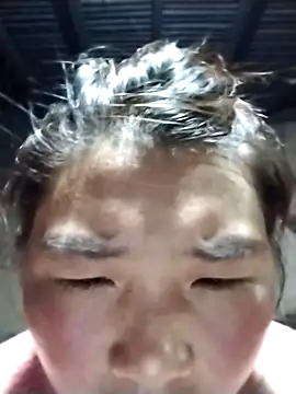 Snapshot of quynhkoolbae chatting on March 18, 1:25 pm quynhkoolbae online show from March 18, 1:25 pm