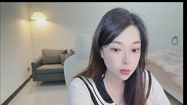 Maymay  online show from October 1, 11:11 pm