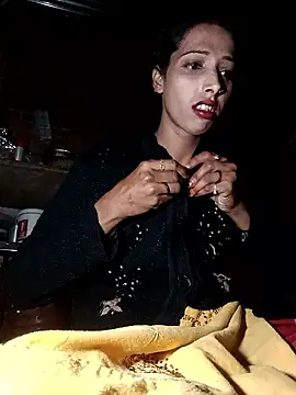 Snapshot of Pinki_thakur_1 chatting on April 8, 8:31 pm Pinki thakur 1 online show from April 8, 8:31 pm