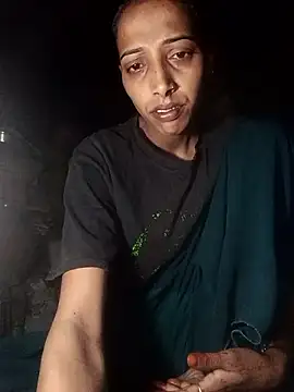 Snapshot of Pinki_thakur_1 chatting on April 27, 9:46 pm Pinki thakur 1 online show from April 27, 9:46 pm