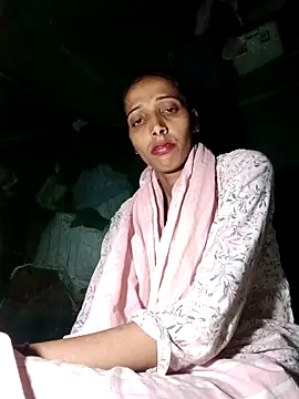Snapshot of Pinki_thakur_1 chatting on May 6, 7:08 pm Pinki thakur 1 online show from May 6, 7:08 pm