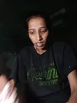 Snapshot of Pinki_thakur_1 chatting on June 13, 7:12 pm Pinki thakur 1 online show from June 13, 7:12 pm
