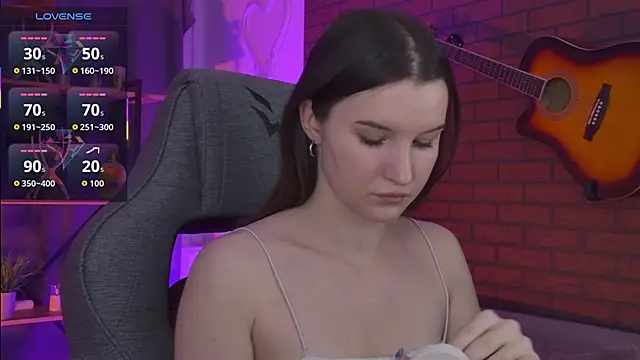 AgataWillis online show from March 7, 5:59 am