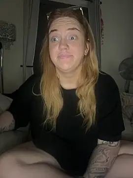 MysteriousMylaX online show from October 20, 12:44 am