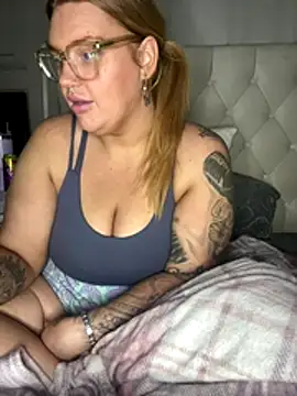 MysteriousMylaX online show from December 14, 3:50 pm