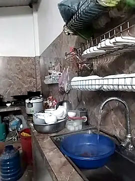 linda bae00 online show from November 3, 12:35 am