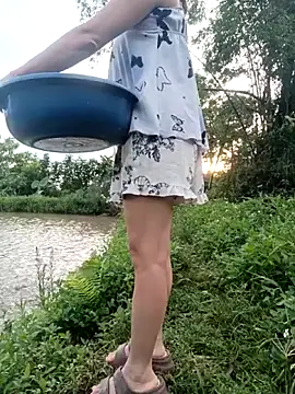 linda bae00 online show from June 14, 10:45 pm