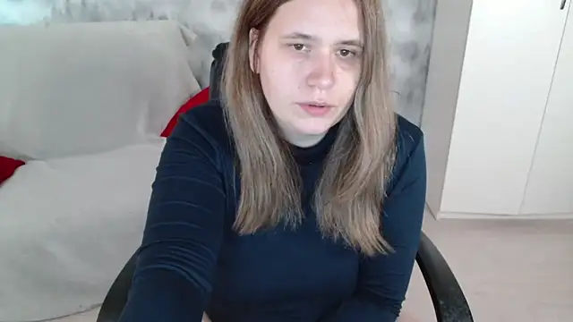 Snapshot of AdelinaLawson chatting on March 20, 10:31 am AdelinaLawson online show from March 20, 10:31 am