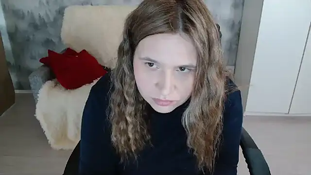 Snapshot of AdelinaLawson chatting on April 6, 8:26 am AdelinaLawson online show from April 6, 8:26 am