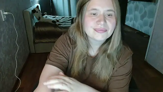 Snapshot of AdelinaLawson chatting on May 21, 4:03 pm AdelinaLawson online show from May 21, 4:03 pm