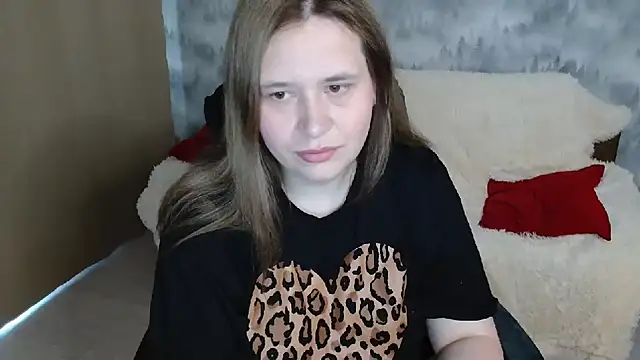 Snapshot of AdelinaLawson chatting on June 12, 2:54 am AdelinaLawson online show from June 12, 2:54 am