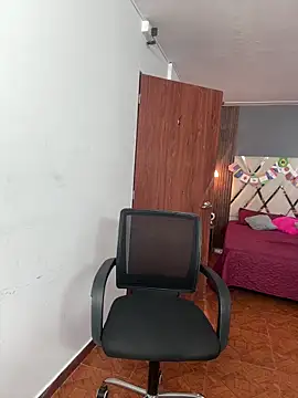 olivia jass online show from June 16, 11:57 am