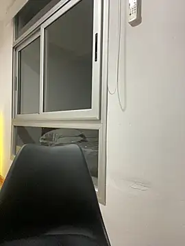 Danielaeliana online show from March 1, 2:24 am