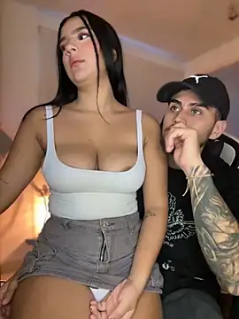 Snapshot of Tomas_Olivia chatting on November 16, 10:15 pm Tomas Olivia online show from November 16, 10:15 pm