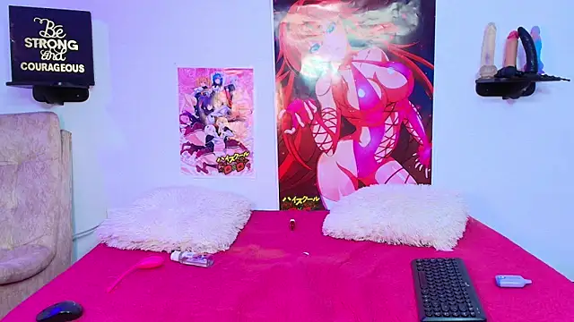 Maddy Esther online show from September 13, 8:19 pm