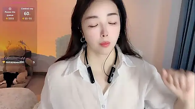 Xiali-166 online show from March 21, 10:13 pm