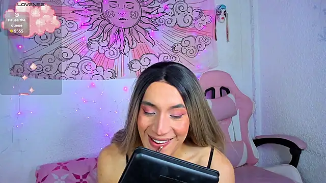 brihanna cooper online show from June 19, 1:37 pm