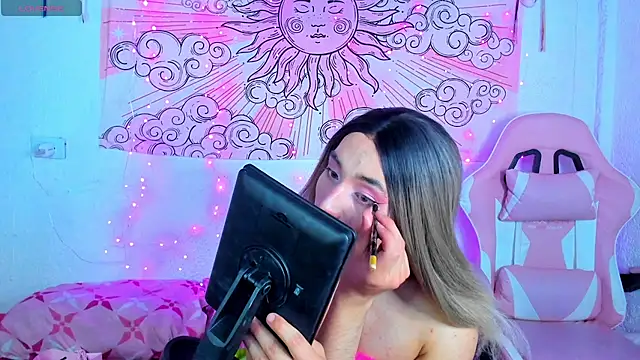 brihanna cooper online show from June 21, 4:04 am
