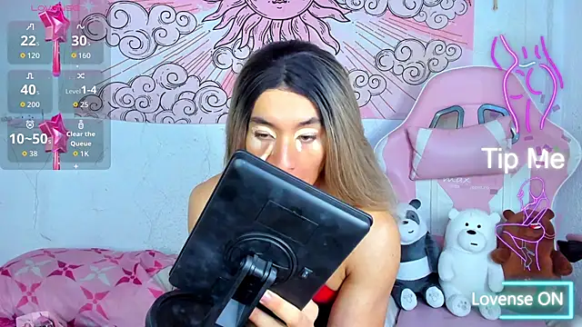brihanna cooper online show from July 18, 2:32 pm