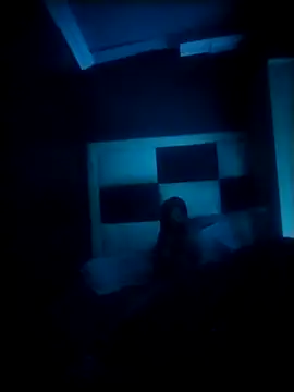 TinnyVsGiant online show from September 23, 8:34 pm