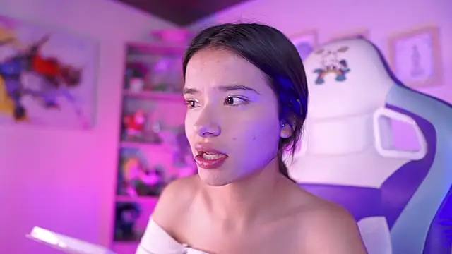 Lana Dreams  online show from November 6, 12:44 am