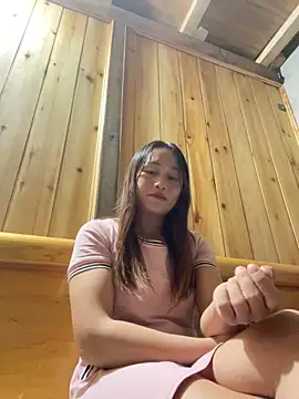 phungtiti online show from October 8, 10:35 am