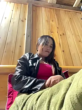 phungtiti online show from December 17, 4:29 am