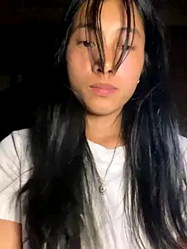 EmLy02 online show from October 31, 11:44 am