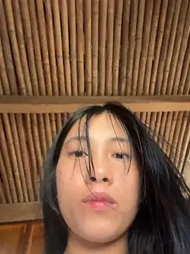 EmLy02 online show from May 7, 1:55 am