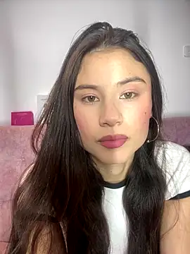 VioletaLorette online show from September 12, 3:28 am