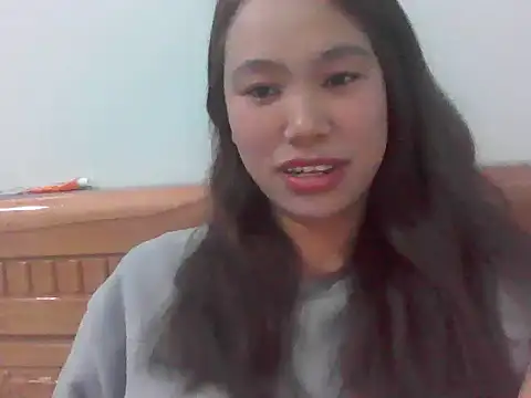 fanchunn online show from February 10, 1:10 am