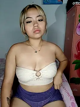 Emily  Hott online show from September 18, 3:30 am