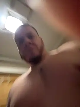 kev0n2389 online show from October 12, 5:01 pm