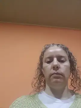 Snapshot of Nina_vallon chatting on November 19, 10:59 am Nina vallon online show from November 19, 10:59 am