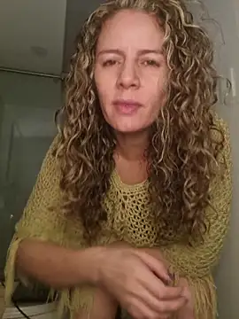 Snapshot of Nina_vallon chatting on November 28, 10:29 am Nina vallon online show from November 28, 10:29 am