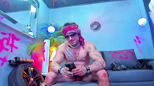 dennis cox1 online show from September 16, 10:49 am