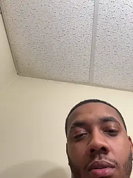 Kingstrokezxx online show from December 4, 12:20 am