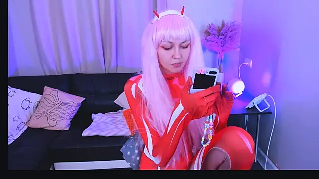 Mia meowXkiss online show from September 24, 3:59 pm