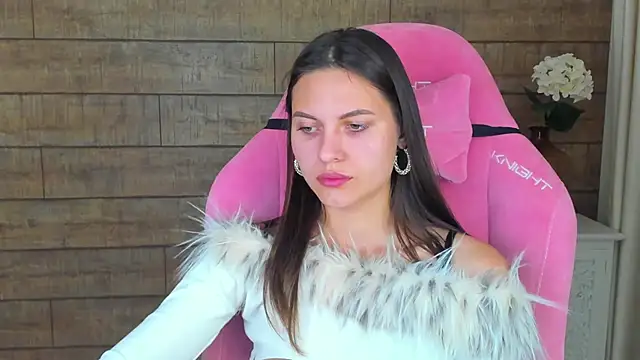 AlisaVersailles online show from September 25, 4:05 am