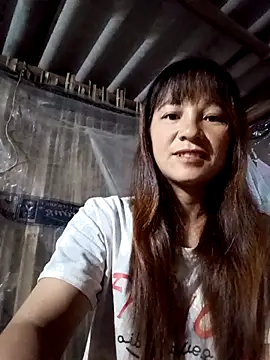 Snapshot of Mini3333 chatting on September 22, 10:34 pm Mini3333 online show from September 22, 10:34 pm