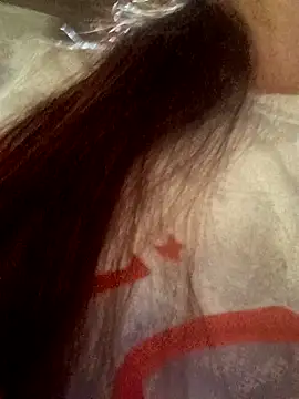 Snapshot of Mini3333 chatting on October 5, 2:32 am Mini3333 online show from October 5, 2:32 am