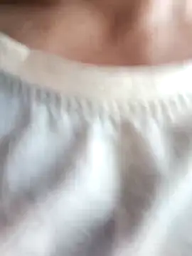 Snapshot of Mini3333 chatting on October 14, 5:41 am Mini3333 online show from October 14, 5:41 am