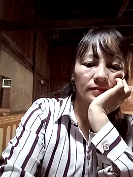 Snapshot of Mini3333 chatting on October 18, 10:43 pm Mini3333 online show from October 18, 10:43 pm