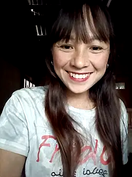 Snapshot of Mini3333 chatting on October 20, 12:44 am Mini3333 online show from October 20, 12:44 am