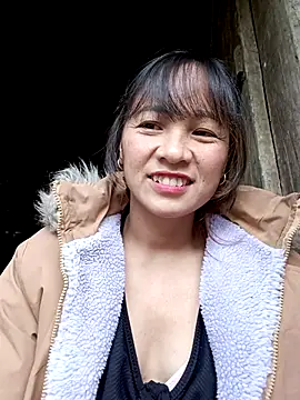 Snapshot of Mini3333 chatting on October 26, 12:27 am Mini3333 online show from October 26, 12:27 am