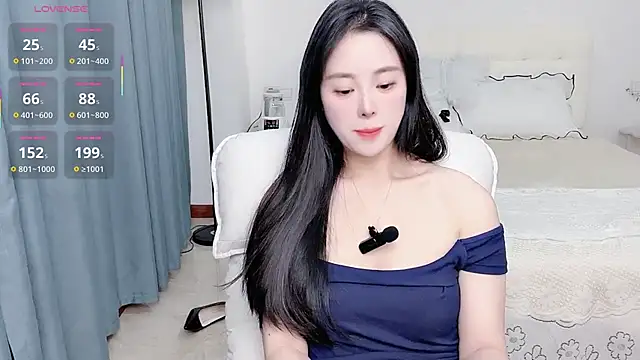 1cyseason online show from September 14, 3:00 pm