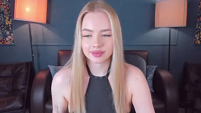 AvroraGoldie online show from November 25, 10:37 am