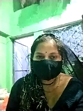 Rajnee33A online show from April 22, 5:14 pm