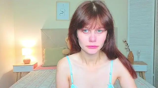 Snapshot of Real_nature__ chatting on October 10, 5:28 am Real nature online show from October 10, 5:28 am